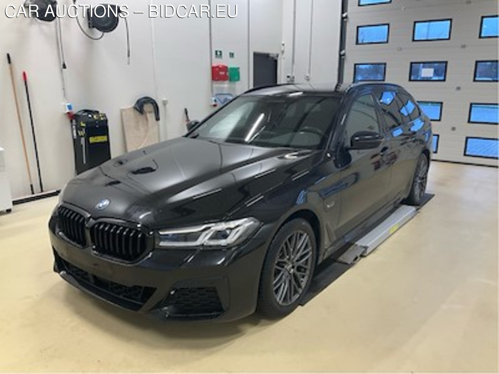 BMW 5 serie 530e TOURING F M SPORT UA!