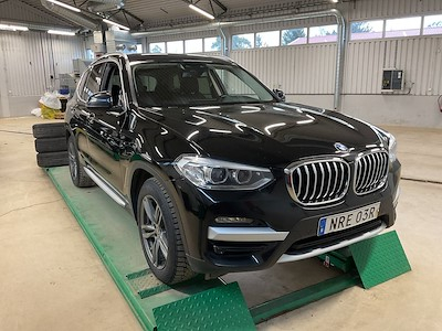 BMW X3 xDrive30e Drag B-Kamera Adaptiv Farthallare H/K