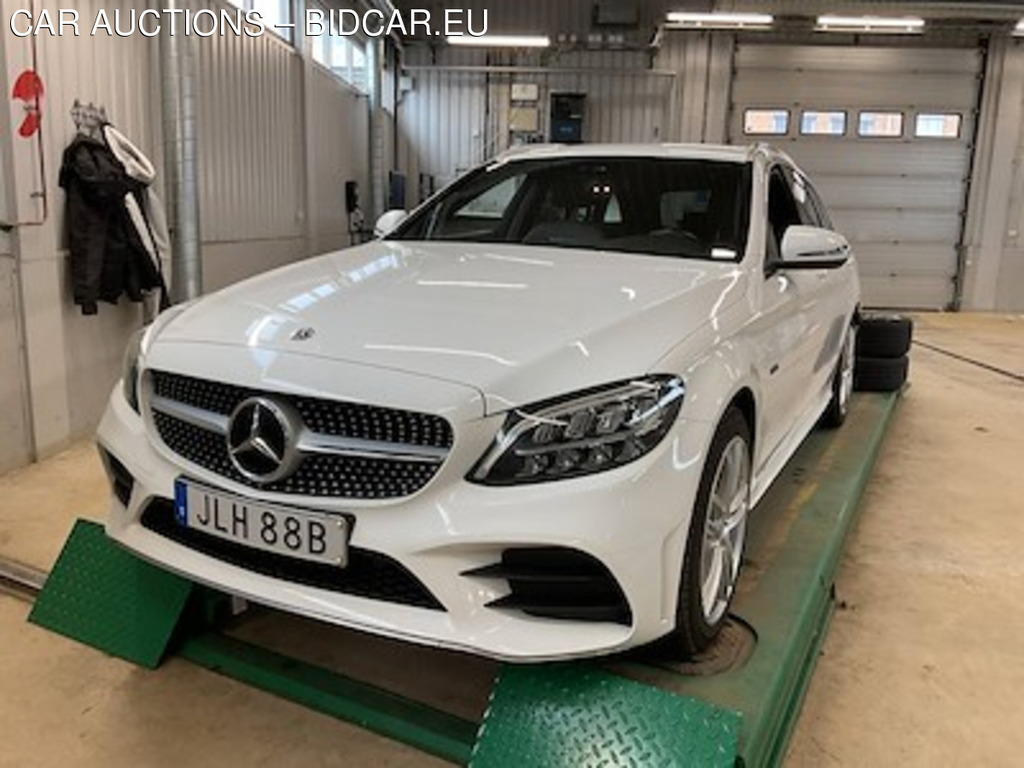 Mercedes-Benz C-Klass 300 de T AMG-Line Drag Burmester B-Kamera