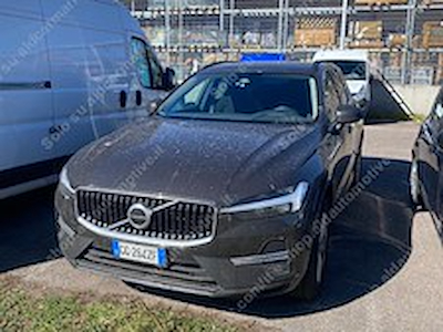 Volvo xc60 B4 D awd automatico -