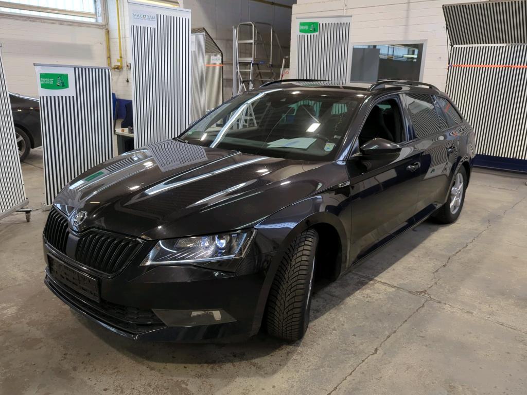 Skoda Superb COMBI 2.0 TDI DSG Ambition, 2019