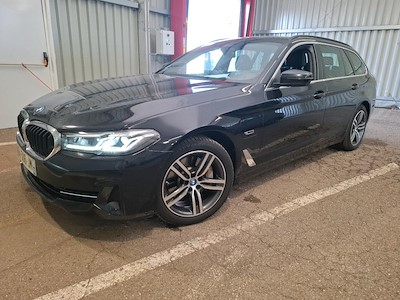 BMW Serie 5 Serie 5 Touring 530eA xDrive 292ch Business Design Steptronic 10cv