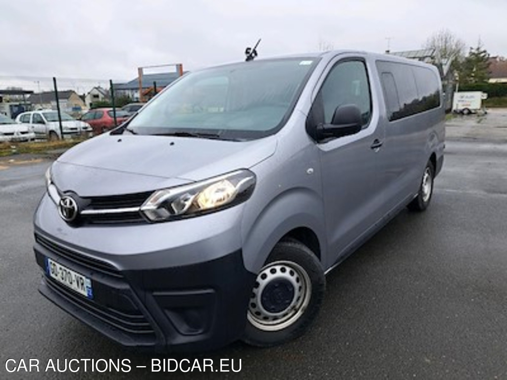 Toyota PROACE PROACE PROACE COMBI LONG DYNAMIC 120 D-4D RC21