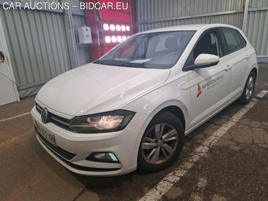 Volkswagen POLO POLO 1.0 TSI 95 CONFORT BUSI STE REVERSIBLE