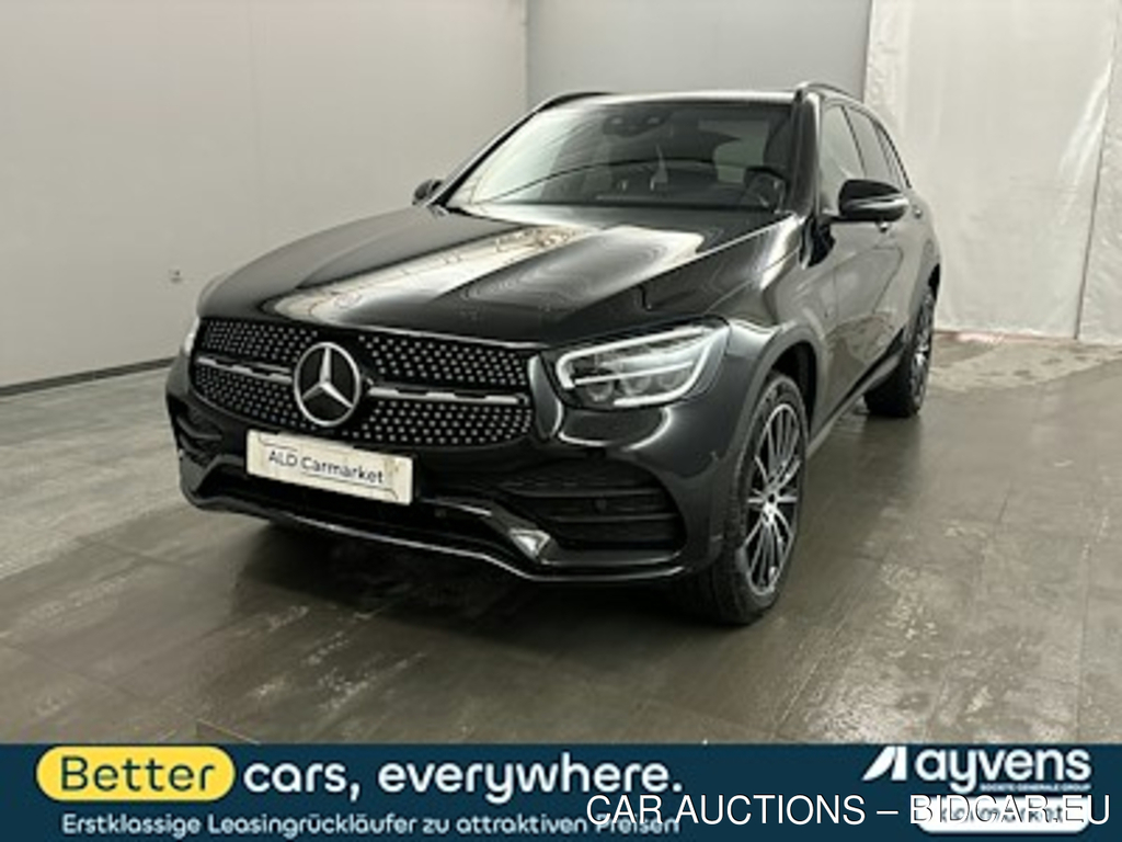 Mercedes-Benz GLC 300 e 4Matic 9G-TRONIC AMG Line Geschlossen, 5-turig, Automatik, 9-Gang