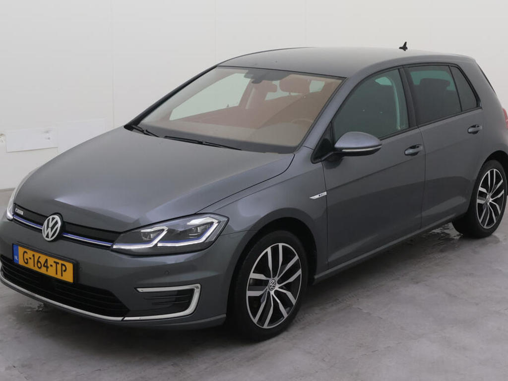 Volkswagen E-golf BEV 136PK E-DITION WARMTEPOMP MULTIMEDIA KEYLESS DIGITAL LED+, 2019