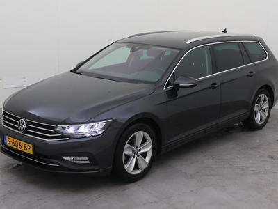 Volkswagen Passat variant 1.5 TSI 150PK DSG BUSINESS TREKHAAK, 2023