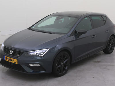 Seat Leon 1.5 TSI 150PK DSG FR ULTIMATE EDITION BLACK BEATS WINTER TECH, 2020