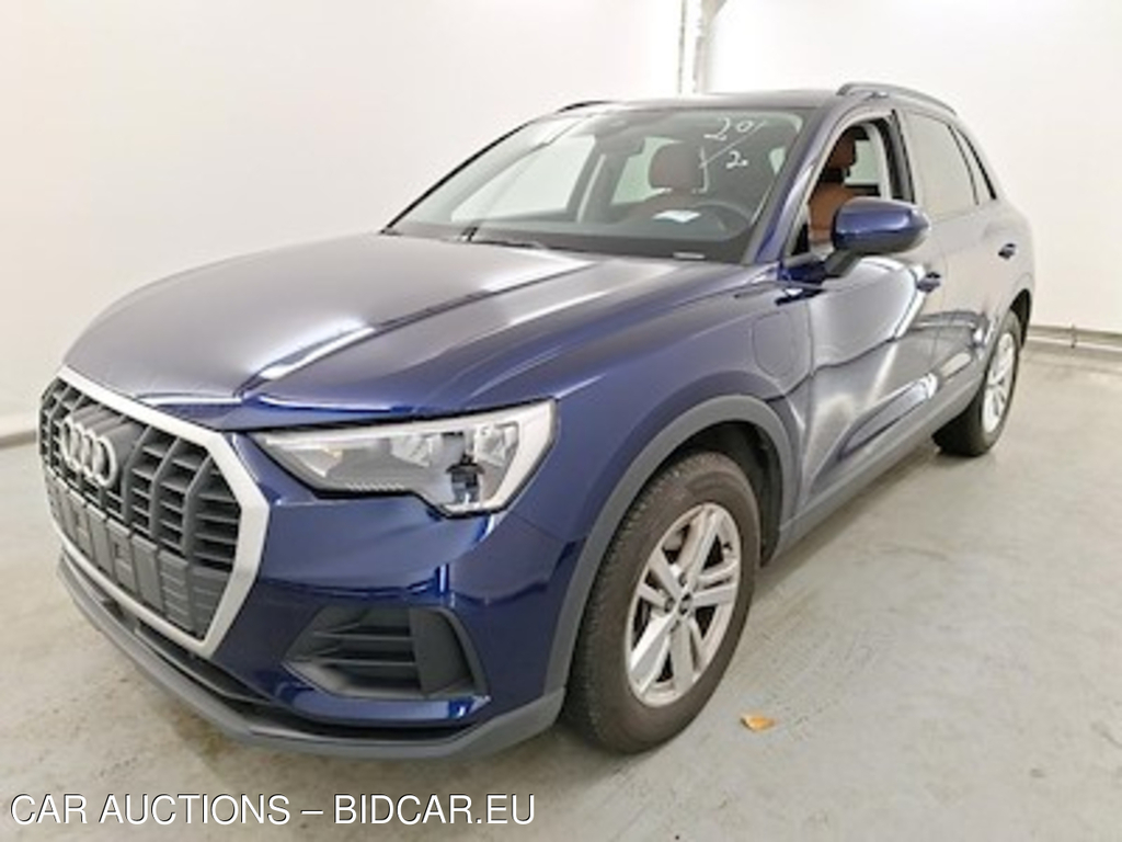 Audi Q3 1.4 45 TFSI E S TRONIC Business Plus Light module 1