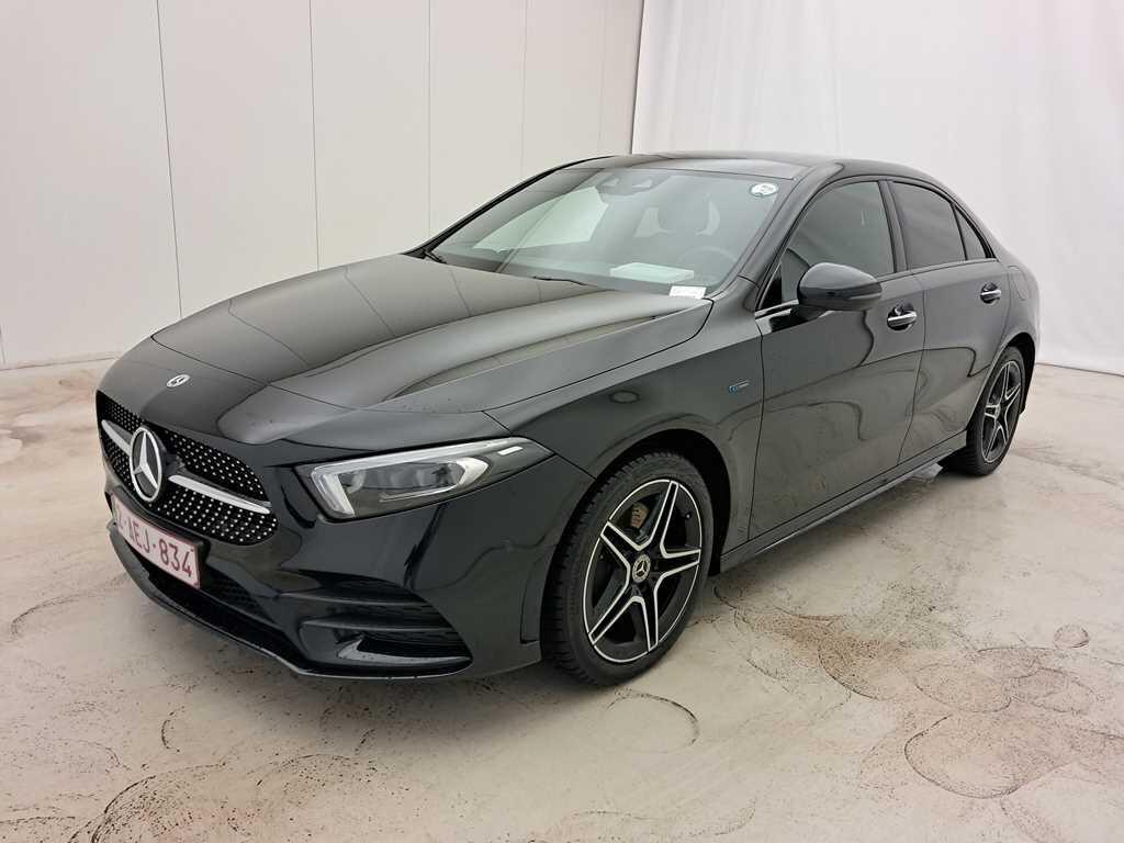 Mercedes A-Klasse A250e Limousine Business Solution 1.3i 218pk/cv 4p 8G-DCT, 2021