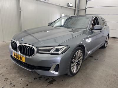 BMW 5-SERIE TOURING 520I HIGH EX. ED., 2021