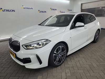 BMW 1 SERIE 120IA 5D 131KW, 2021