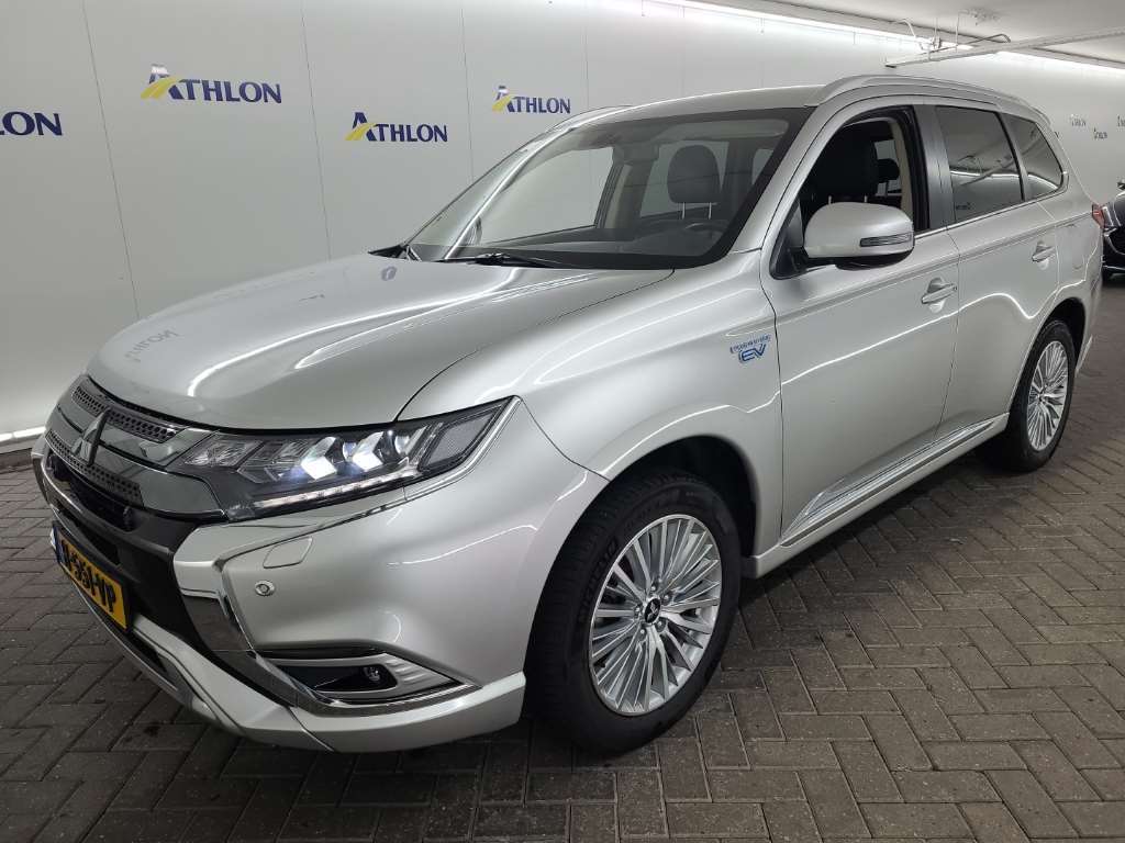 Mitsubishi Outlander PHEV INTENSE 5D 165KW, 2020
