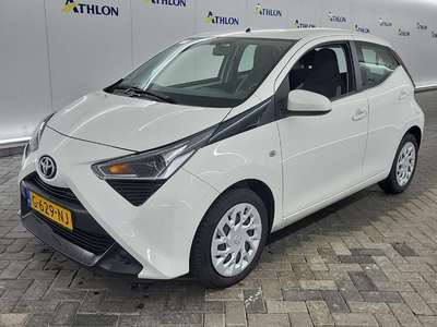 Toyota Aygo 1.0 VVT-I X-PLAY 5D 53KW, 2020