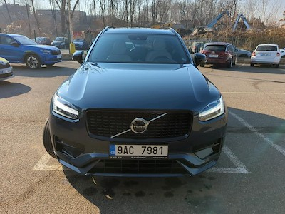 Volvo XC90 B6 AWD benzin R-Design Auto