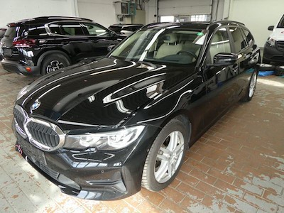 BMW series 3 2.0 320D XDRIVE A TOURING ADVANTAGE