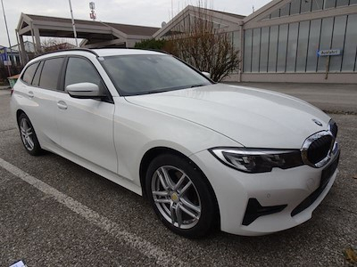 BMW series 3 2.0 320D XDRIVE A TOURING ADVANTAGE