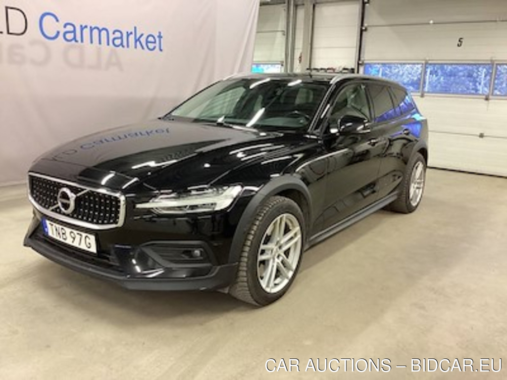 Volvo V60 cross country D4 awd Advanced Edition VOC PDC