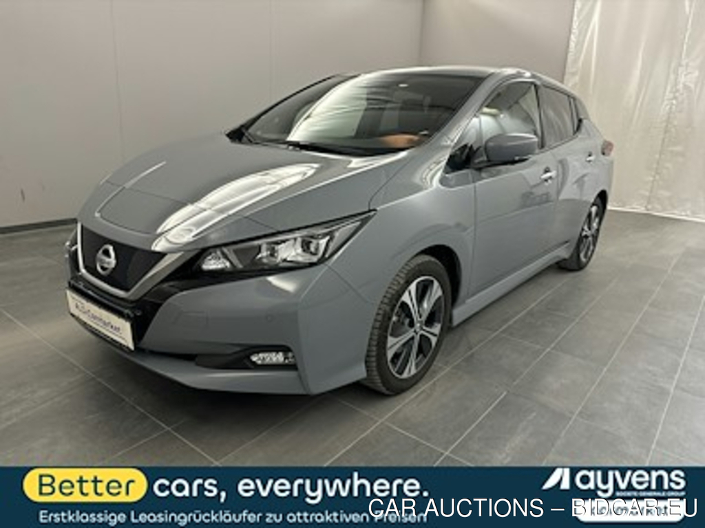Nissan Leaf 40 kWh Tekna Limousine, 5-turig, Direktantrieb, 1-Gang