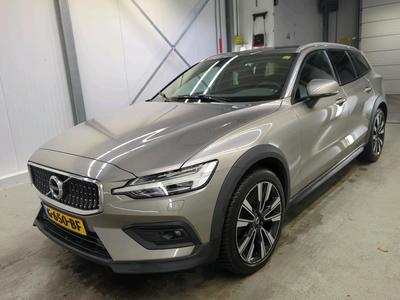 Volvo V60 T5 2.0 184kW AWD Pro CrossCountry, 2019