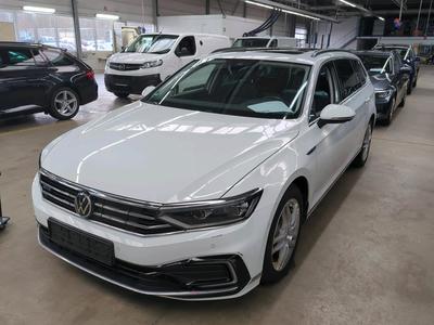 Volkswagen Passat VARIANT 1.4 TSI PLUG-IN-HYBRID DSG GTE, 2021