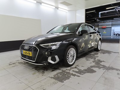 Audi A3 limousine 35 TFSI S tronic Business edition 4d
