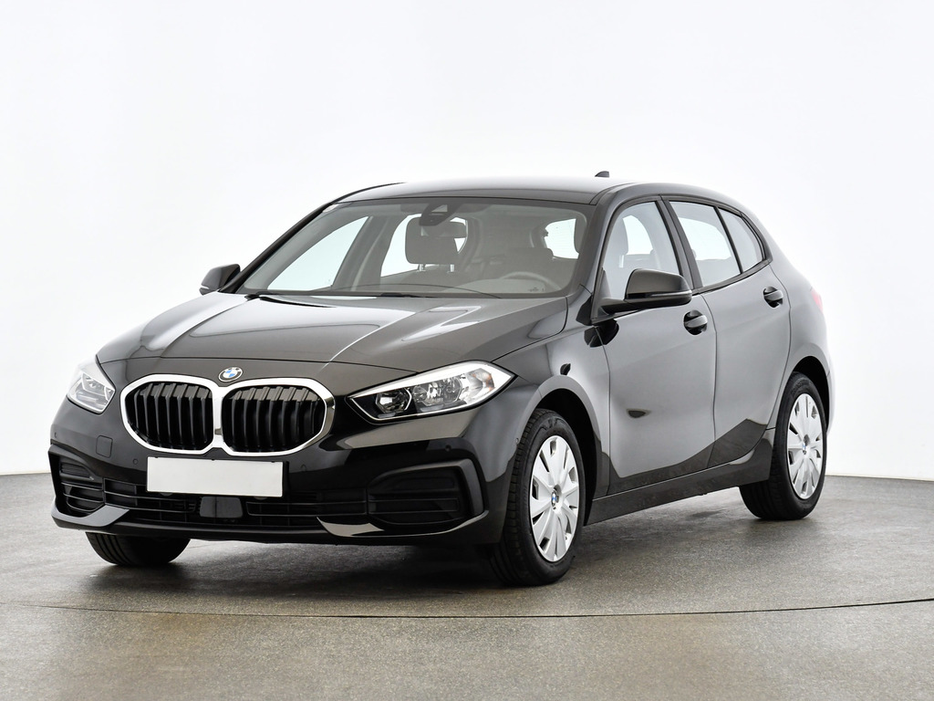 BMW 116d (F40) -, 2021