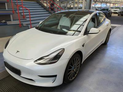 Tesla Model 3 STANDARD REICHWEITE PLUS HINTERRADANTRIEB, 2021