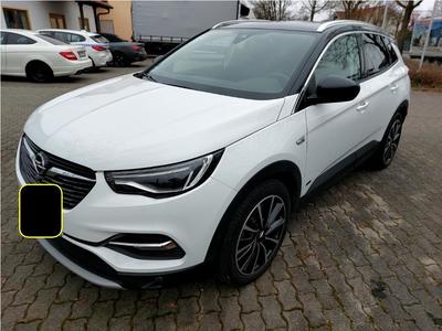 Opel Grandland PLUG-IN-HYBRID 1.6 DI AUTOMATIK, 2022