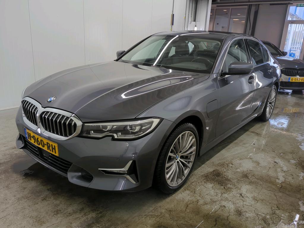 BMW 330 eA 215kW, 2020