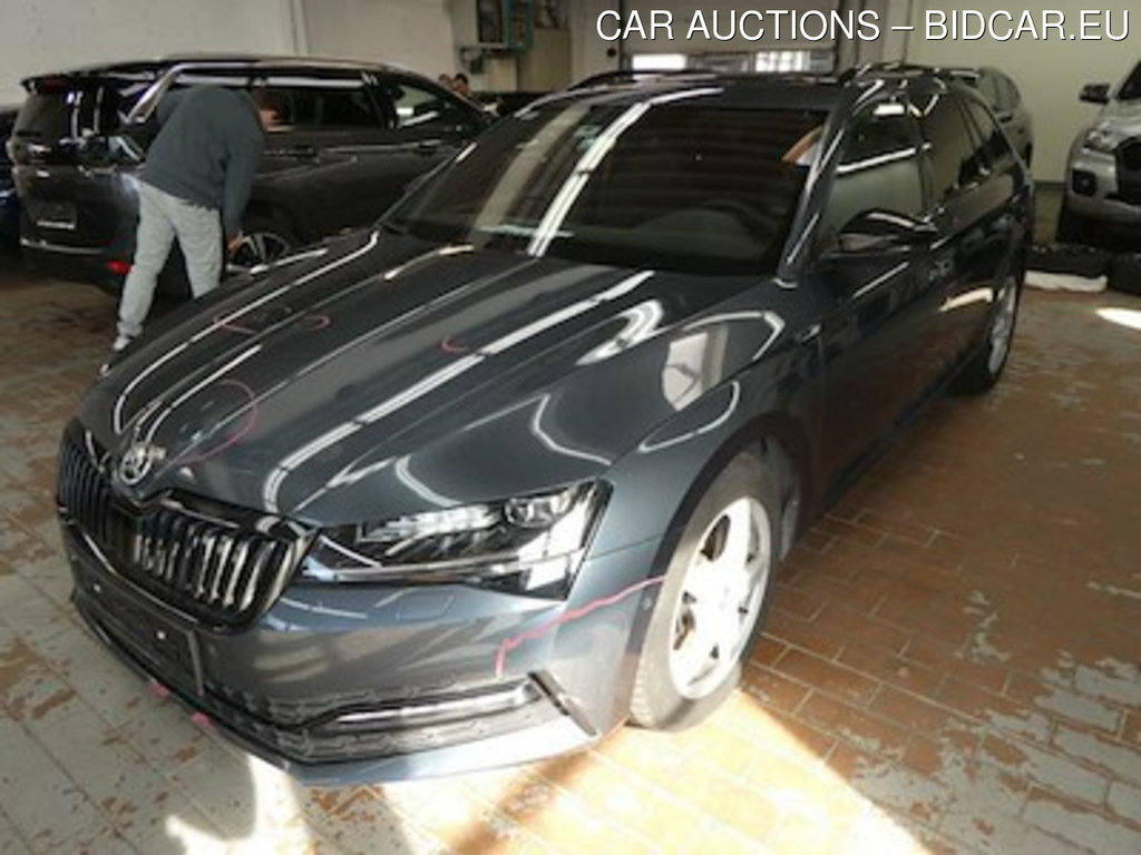 Skoda superb 2.0 TDI 110KW SPORTLINE COMBI