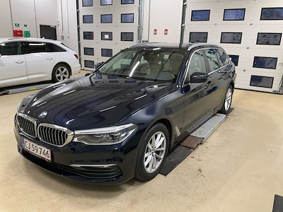 BMW 5 serie 3.0 530D XDRIVE TOURING F CONNECTED AUTO UA!