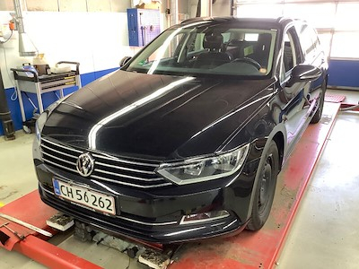 Volkswagen Passat 1.6 TDI COMFORTLINE DSG VARIANT UA!