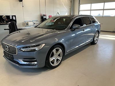 Volvo V90 2.0 D5 235 MOMENTUM AUTO 4WD UA!