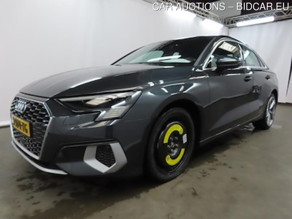 Audi A3 limousine 35 TFSI S tronic edition one 4d