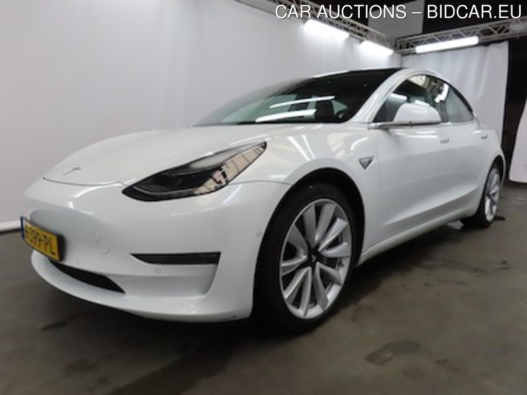 Tesla Model 3 Long Range Dual Motor AWD 4d