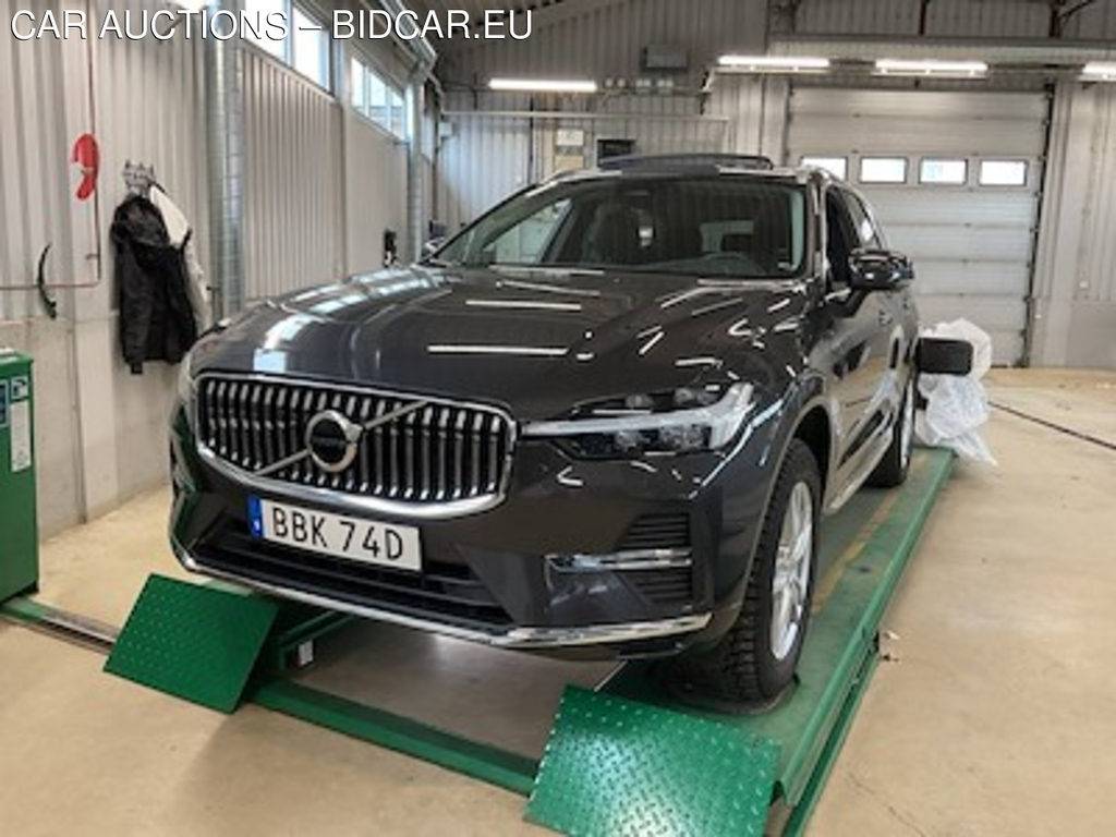 Volvo Xc60 T6 Recharge AWD 350HK Inscription Exp Panorama Kamera Drag Navi PLUG-IN
