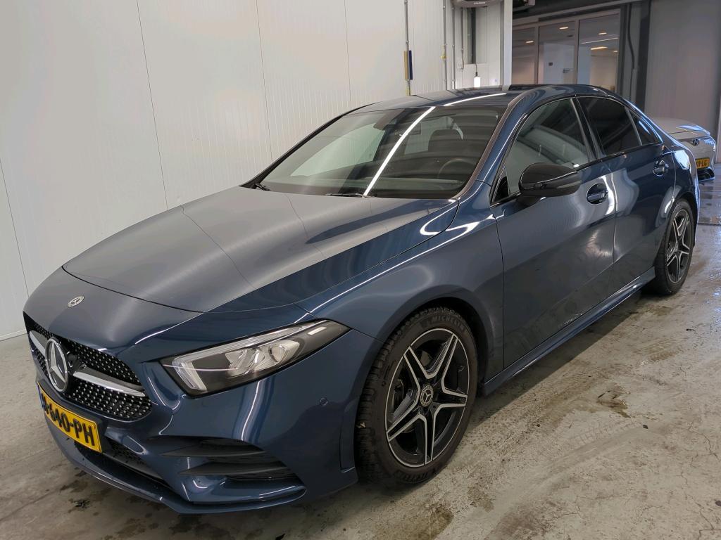 Mercedes-Benz A200 1.3 120kW Business Solution AMG sedan DCT, 2020