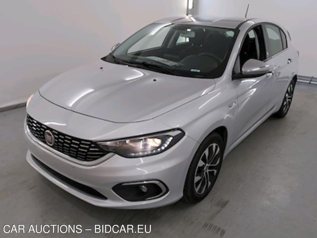 Fiat Tipo hatchback 1.4i Mirror Business (EU6d-TEMP) STOCK