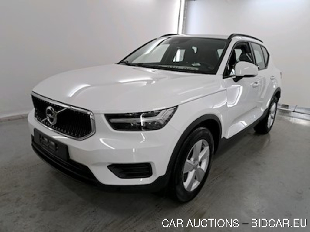 Volvo XC40 1.5 T2 MOMENTUM CORE