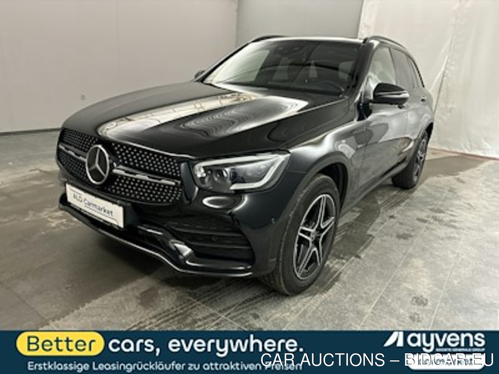 Mercedes-Benz GLC 300 e 4Matic 9G-TRONIC AMG Line Geschlossen, 5-turig, Automatik, 9-Gang