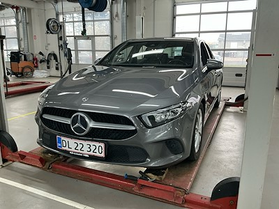 Mercedes-Benz A-Klasse 1.5 A 180 D Business DCT UA!