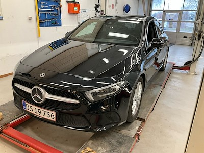 Mercedes-Benz A-Klasse 2.0 A 220 D Business DCT UA!