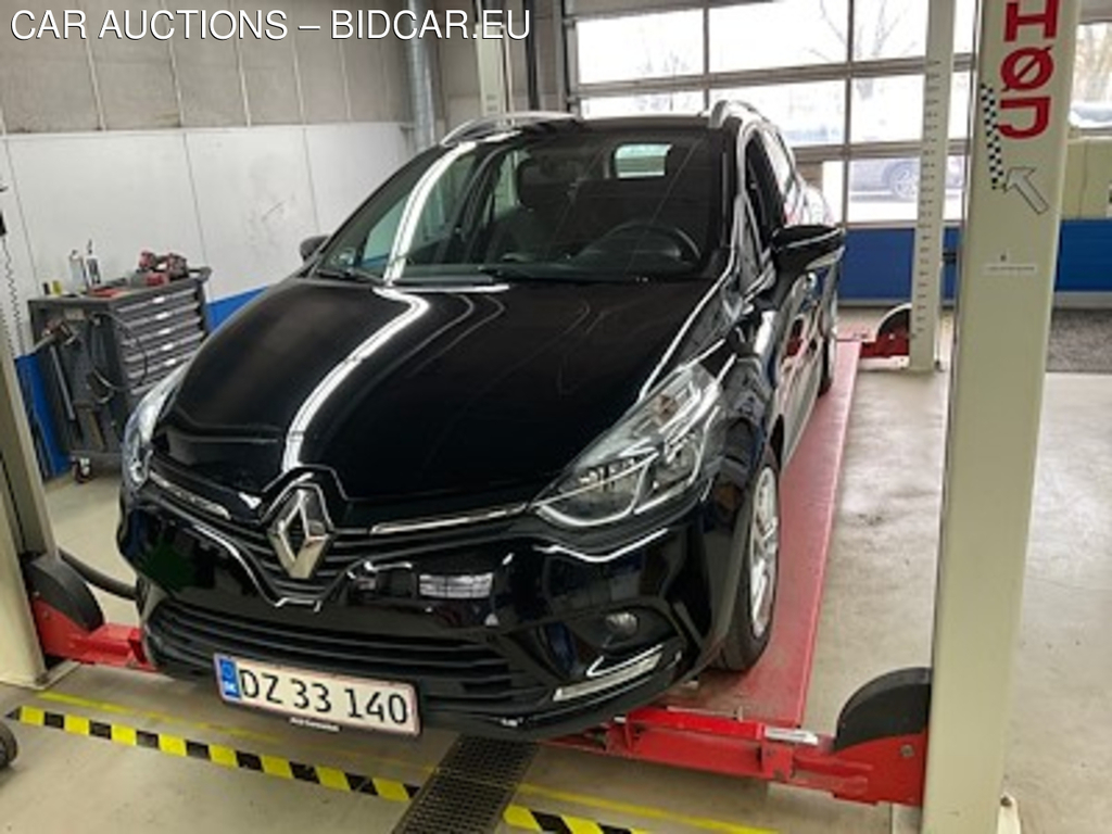 Renault Clio 0.9 TCE 90 ZEN FLEET SPORT TOURER UA!