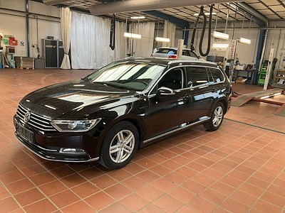 Volkswagen PASSAT 2.0 TDI 150 SCR HIGHLINE PREMIUM DSG VARIANT UA!