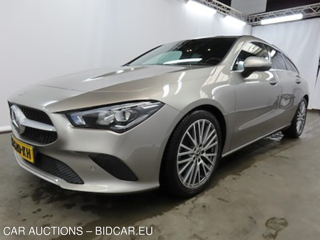 Mercedes-Benz Cla shooting brake CLA 200 DCT Bus. Solution Progressive 5d