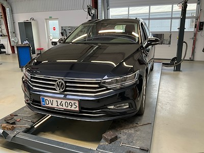 Volkswagen Passat 1.5 TSI 150 BUSINESS PLUS DSG VARIANT UA!