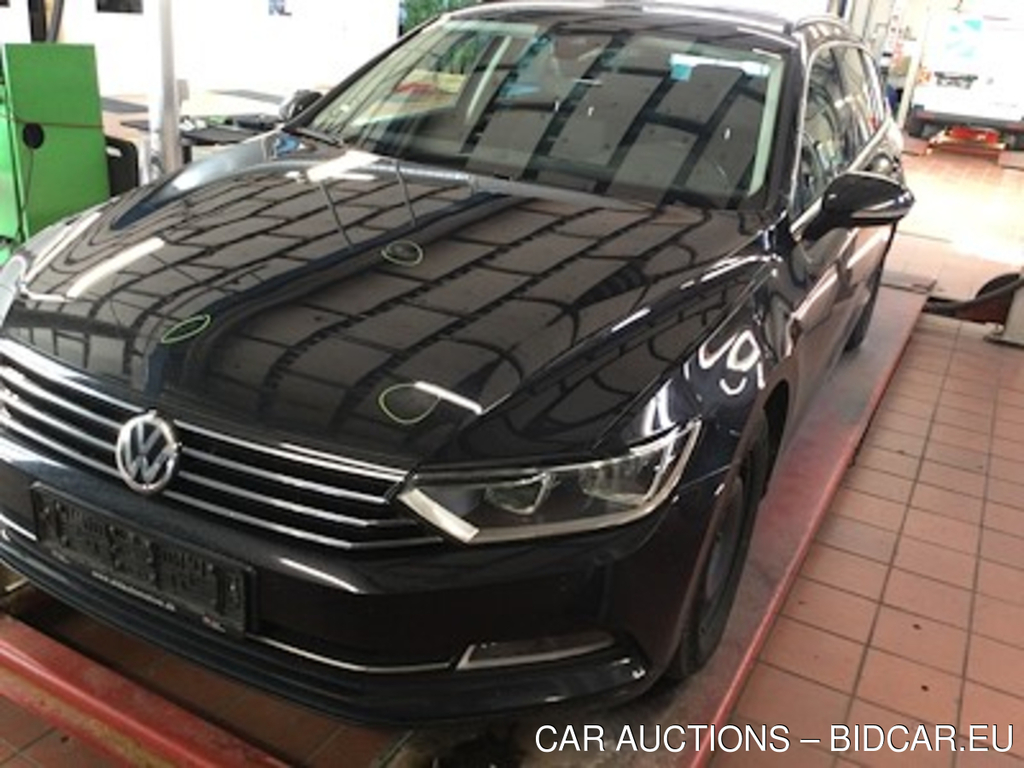 Volkswagen Passat 2.0 TDI 150 SCR COMFORTLINE PRE DSG VARIANT UA!