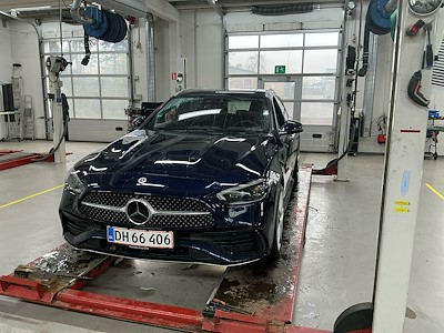 Mercedes-Benz C-KLASSE C 300 e stationcar Business AMG UA!