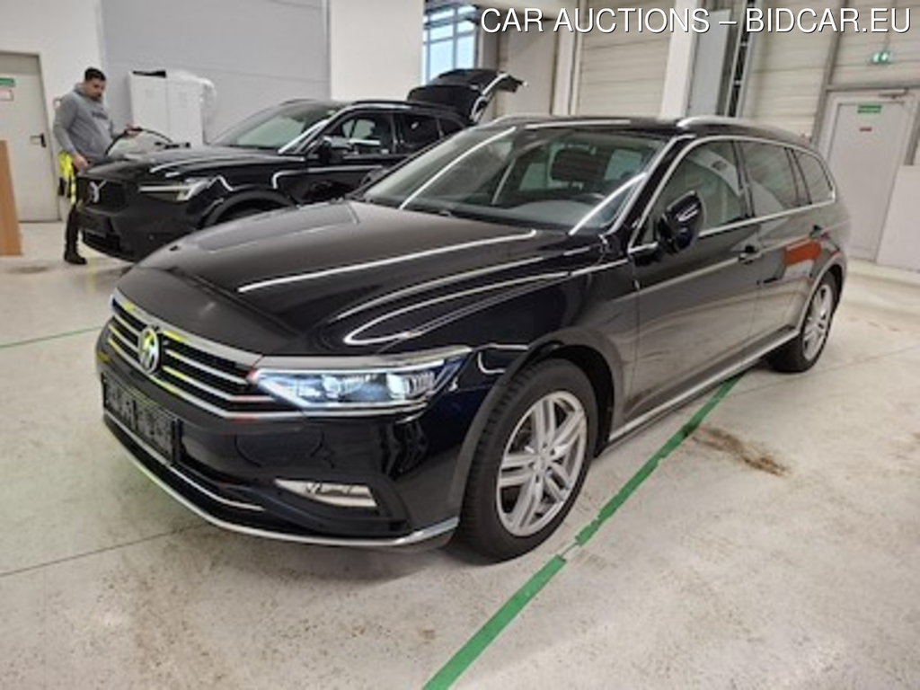 Volkswagen Passat 2,0 Tdi 110kw Scr Dsg Elegance Variant 1